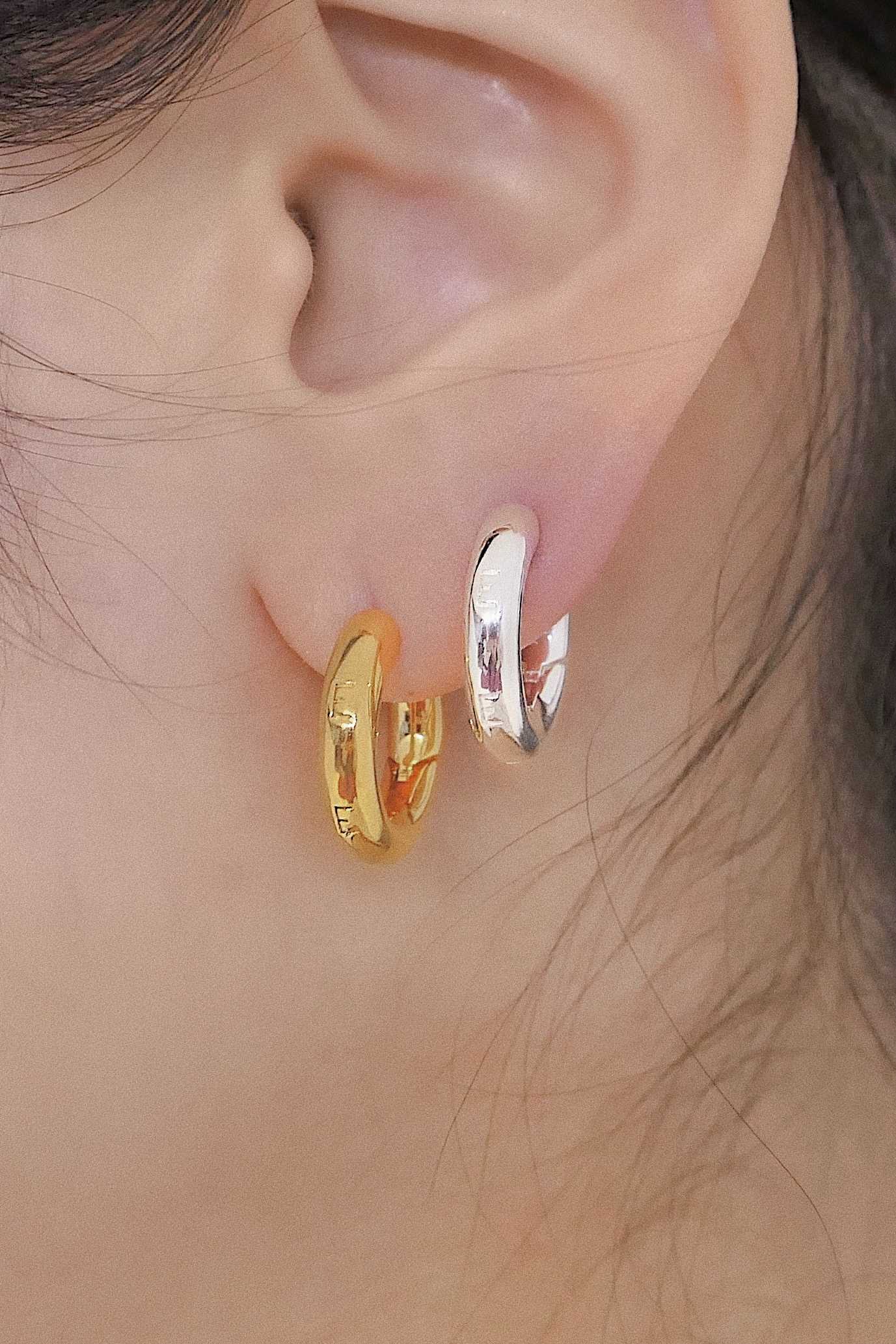 EEE EARRINGS